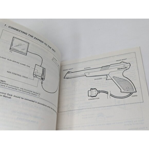 NES ZAPPER Light Gun Original Booklet Manual (Nintendo NES, 1988) VTG - Picture 6 of 6